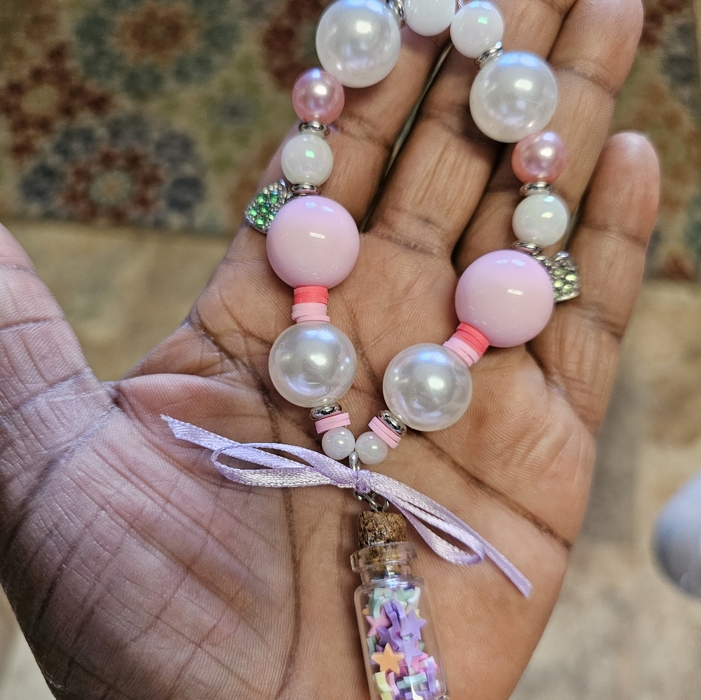 Charm bracelets - Picture 7 of 8